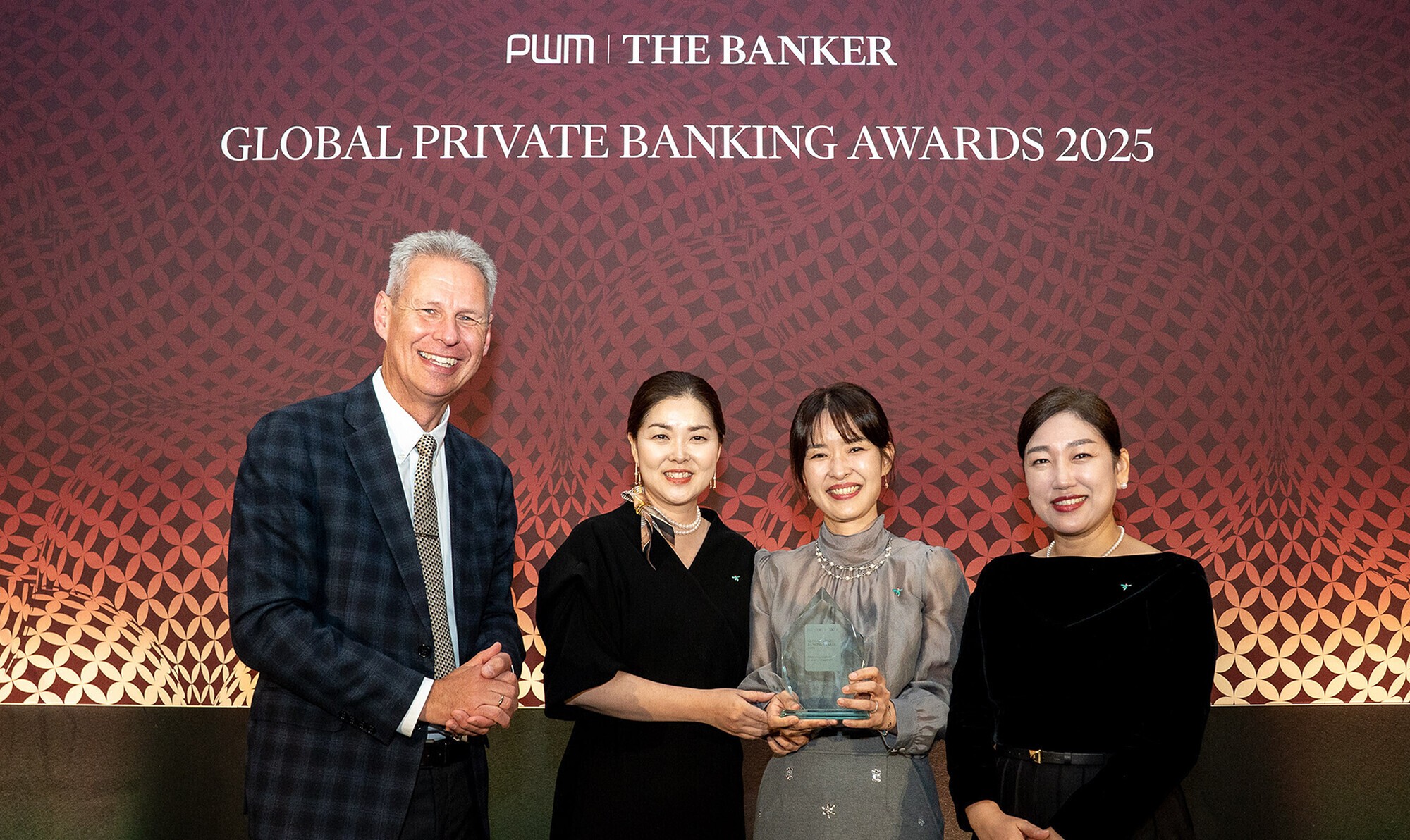 하나은행, 2025 ‘대한민국 최우수 PB은행’ 선정