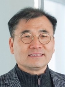 신문로 직업이자 인생 철학이었던 보험 — 정년에 즈음하여 —